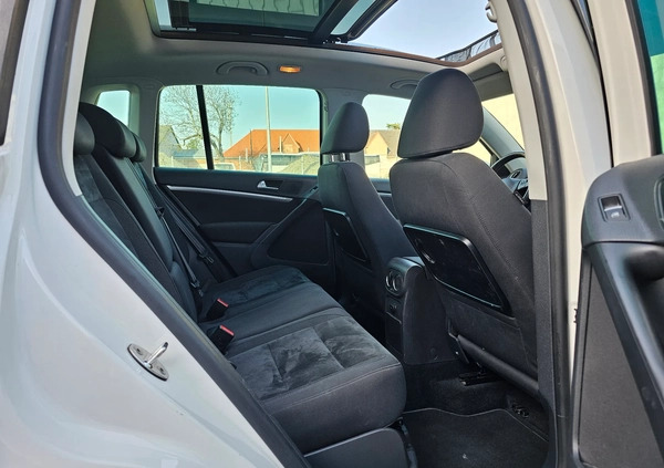 Volkswagen Tiguan cena 49999 przebieg: 210000, rok produkcji 2012 z Ostrów Mazowiecka małe 466